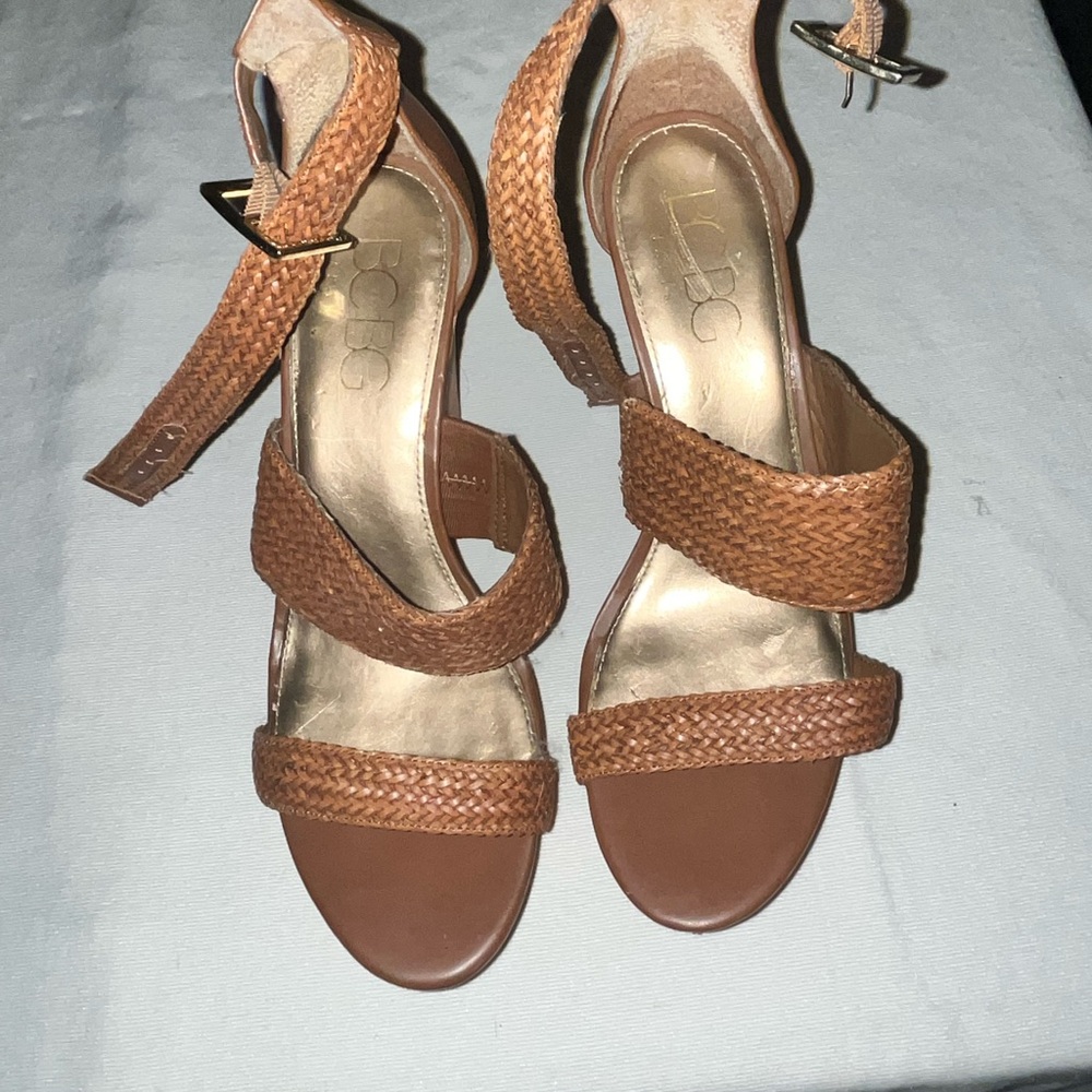 BCBG Women's Tan Braided Sandals